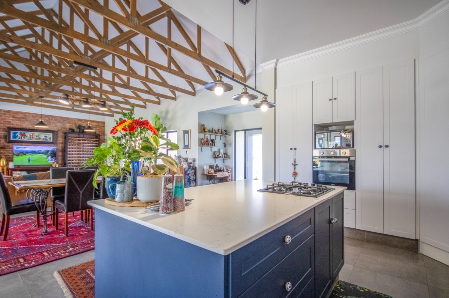 3 Bedroom Property for Sale in WestLake Country Safari Estate North West